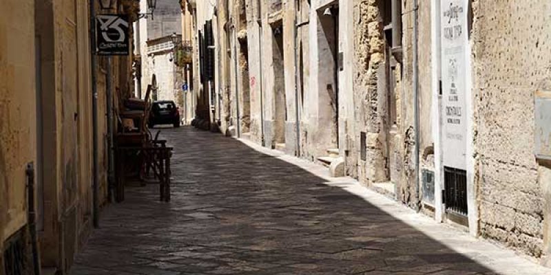 Lecce stradina del centro storico